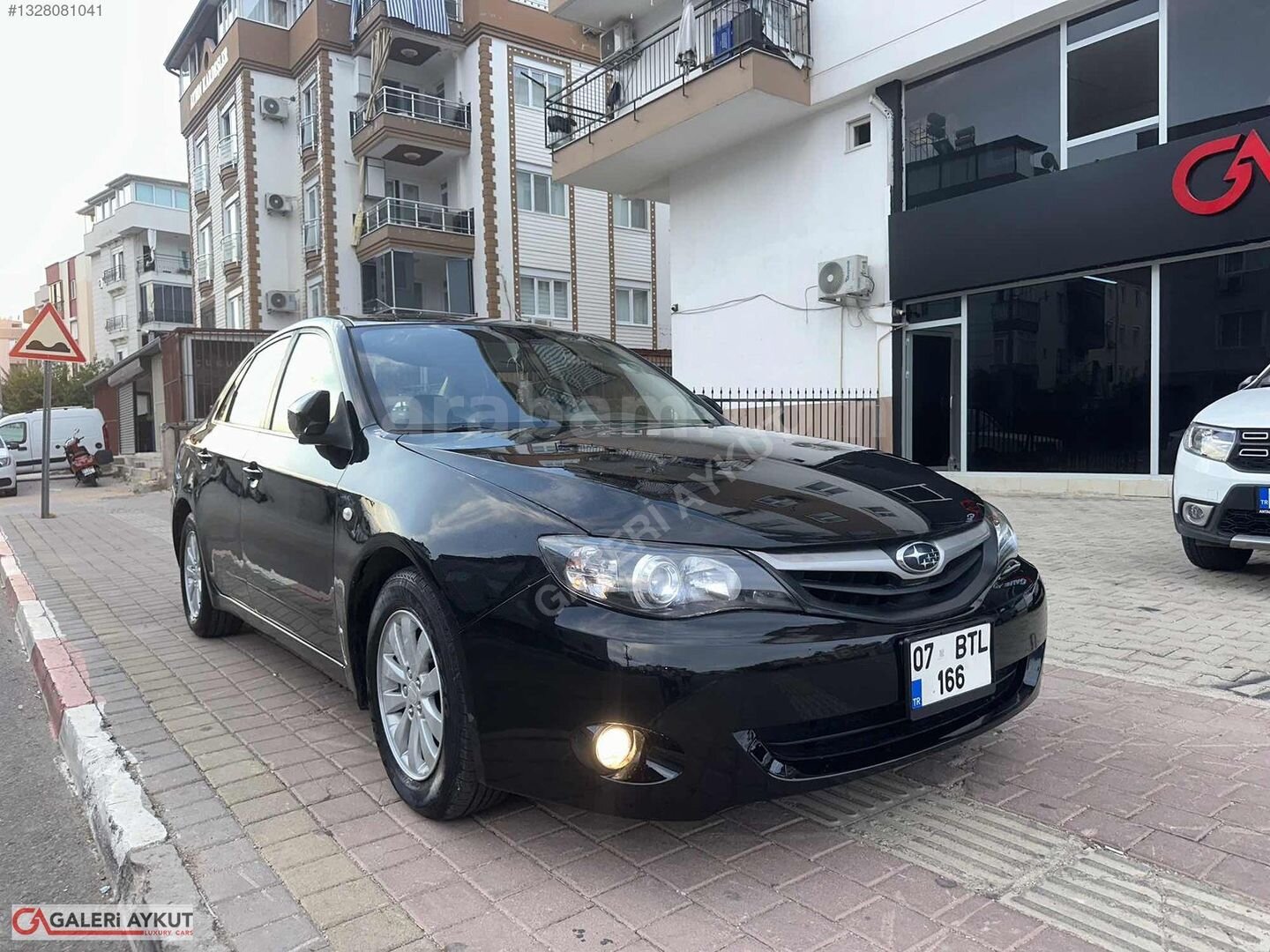 Galeriden Subaru Impreza 1.5 FWD 2010 Model Antalya 255.000 km Siyah 3