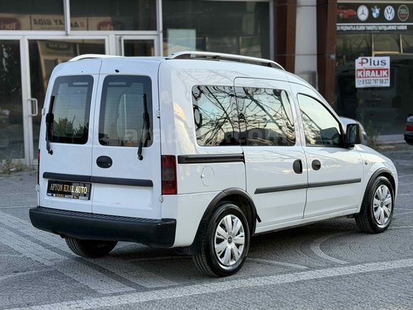 Galeriden Opel Combo 1.3 CDTI City Plus 2011 Model Afyonkarahisar