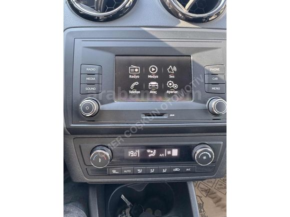 SEAT İBİZA 1.2 TSİ STYLE 90 HP 143.000 KM