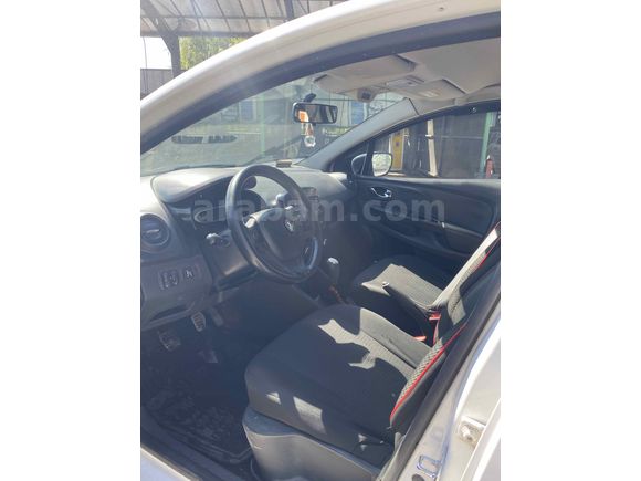 Sahibinden Renault Clio 1.2 Joy 2013 Model 