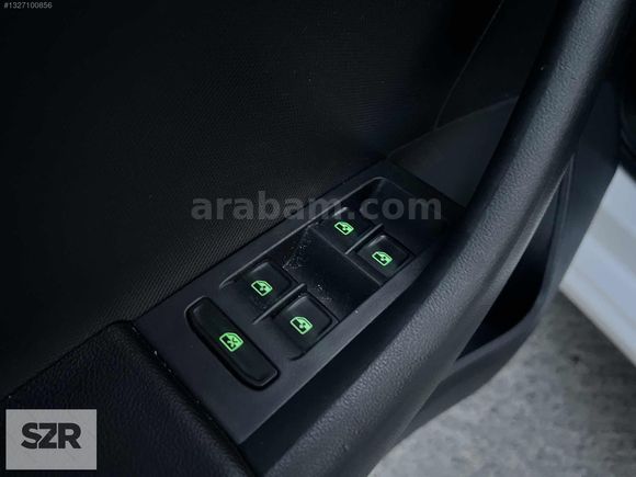 SZR MOTORS DAN 2016 MODEL 1.4 DİZEL SKODA RAPİP STYLE