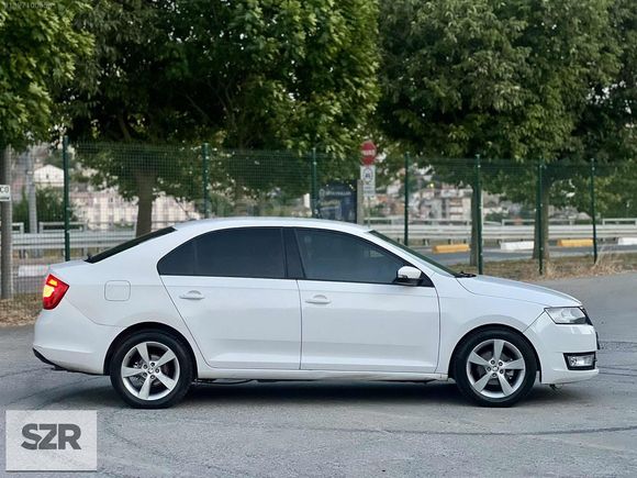 SZR MOTORS DAN 2016 MODEL 1.4 DİZEL SKODA RAPİP STYLE