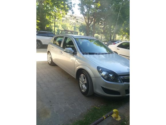 Sahibinden Opel Astra 1.6 Essentia 2012 Model