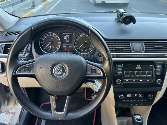 2016 MODEL DİZEL OTOMATİK FULL BAKIMLI