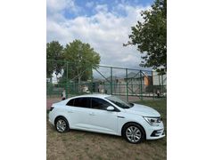2022 MODEL 1.5 DCİ OTAMATİK MEGANE UZUN YOL YAPAR 130 BİN KM DE