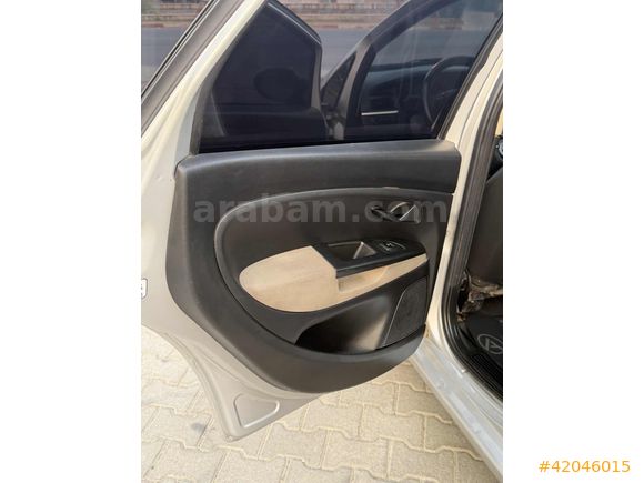 ATA OTOMOTİVDEN DEĞİŞENSİZ HASAR KAYITSIZ 2 PARÇA BOYALI!!
