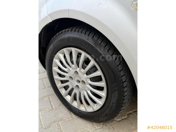 ATA OTOMOTİVDEN DEĞİŞENSİZ HASAR KAYITSIZ 2 PARÇA BOYALI!!