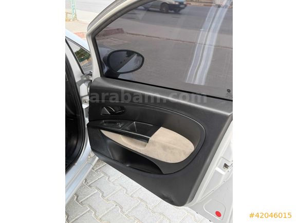 ATA OTOMOTİVDEN DEĞİŞENSİZ HASAR KAYITSIZ 2 PARÇA BOYALI!!