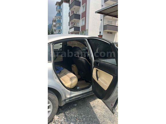 Sahibinden Volkswagen Passat 1.9 TDi 2000 Model 