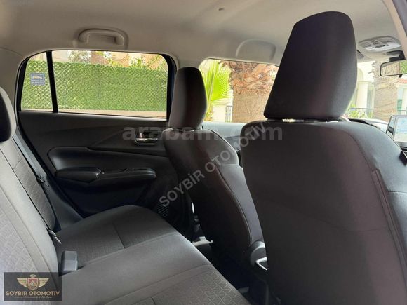 SUZUKİ SWİFT 1.2 HYBRİD PULSE ÇİFT RENK HATASIZ SIFIR