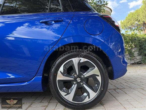 SUZUKİ SWİFT 1.2 HYBRİD PULSE ÇİFT RENK HATASIZ SIFIR