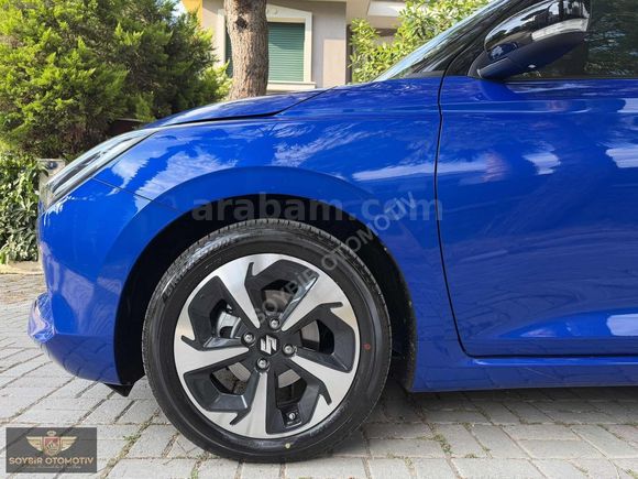 SUZUKİ SWİFT 1.2 HYBRİD PULSE ÇİFT RENK HATASIZ SIFIR