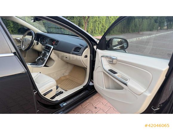 VOLVO S60 D4 190 HP ADVANCE HATASIZ