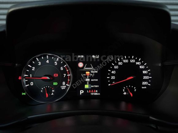 DEHA'DAN 2025 SUZUKİ SWİFT 1.2 HİBRİT PULSE CVT