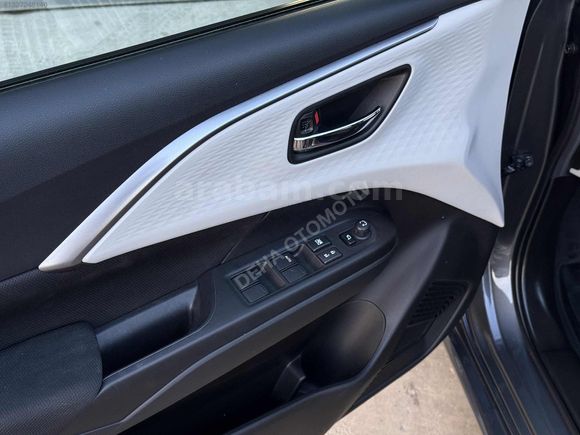 DEHA'DAN 2025 SUZUKİ SWİFT 1.2 HİBRİT PULSE CVT