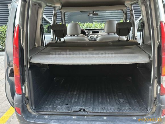 İhtiyar amcadan KANGOO 1,5 dizel klimalı ÇİFT SÜRGÜ