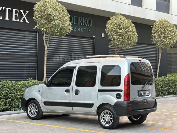 İhtiyar amcadan KANGOO 1,5 dizel klimalı ÇİFT SÜRGÜ