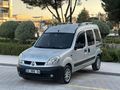 İhtiyar amcadan KANGOO 1,5 dizel klimalı ÇİFT SÜRGÜ