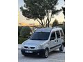 İhtiyar amcadan KANGOO 1,5 dizel klimalı ÇİFT SÜRGÜ