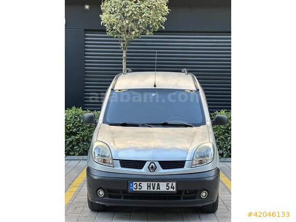 İhtiyar amcadan KANGOO 1,5 dizel klimalı ÇİFT SÜRGÜ