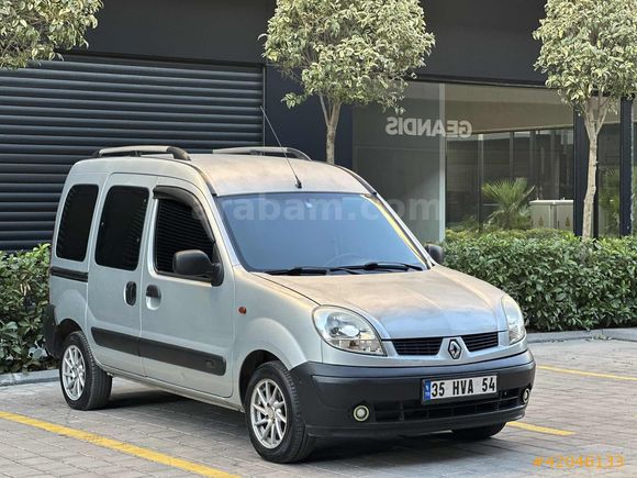 İhtiyar amcadan KANGOO 1,5 dizel klimalı ÇİFT SÜRGÜ