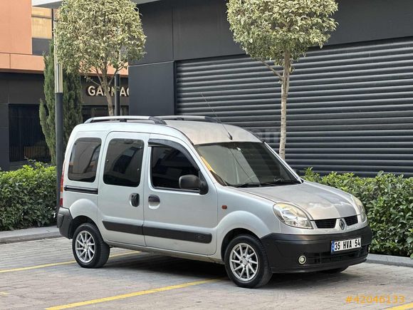 İhtiyar amcadan KANGOO 1,5 dizel klimalı ÇİFT SÜRGÜ