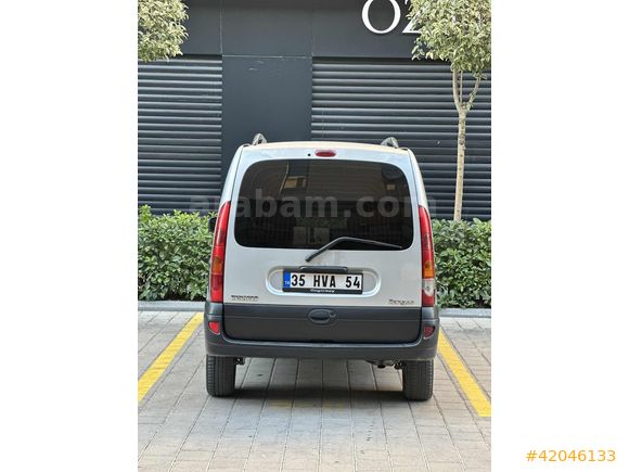 İhtiyar amcadan KANGOO 1,5 dizel klimalı ÇİFT SÜRGÜ