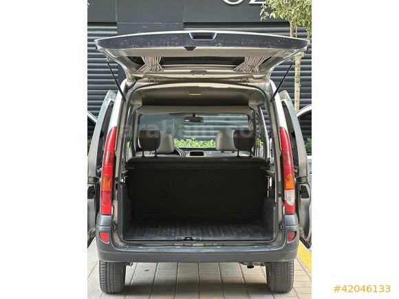 İhtiyar amcadan KANGOO 1,5 dizel klimalı ÇİFT SÜRGÜ