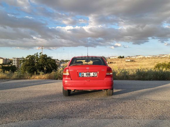 Sahibinden Opel Astra 1.6 CD 2000 Model 70 binde
