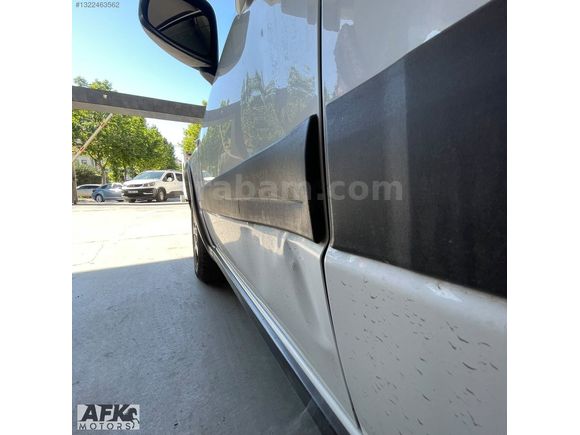 AFK'dan SUZUKI SK4 -TAMAMINA - KREDİ KARTINA 12 TAKSIT