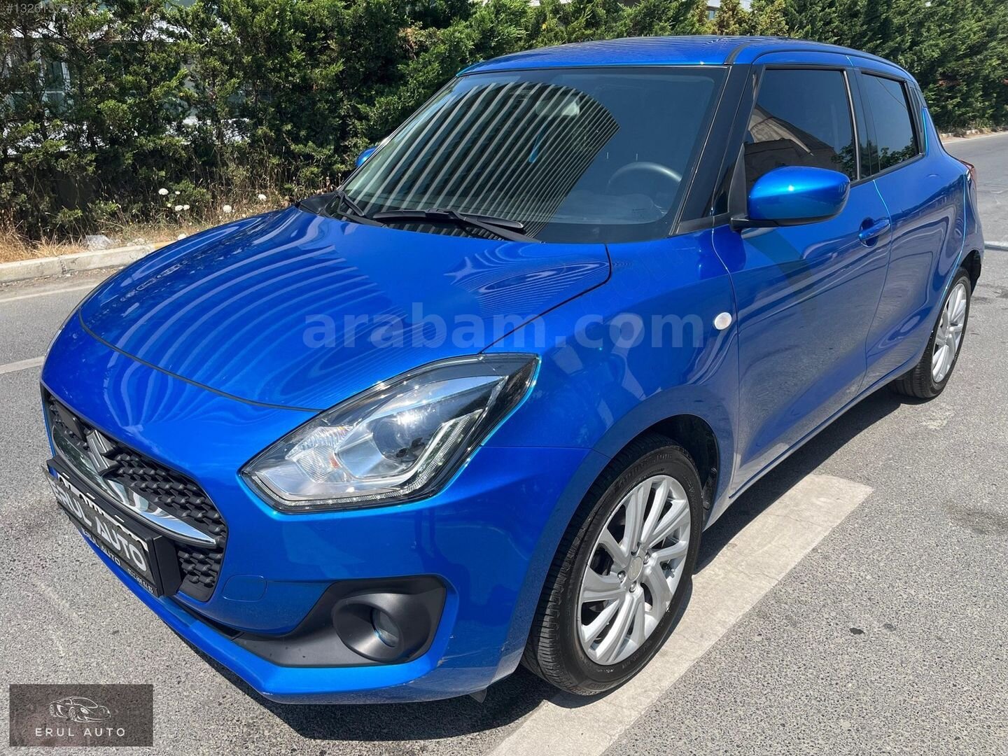 Galeriden Suzuki Swift 1.2 Hibrit GL Techno 2023 Model İstanbul 18.000 km Mavi 2