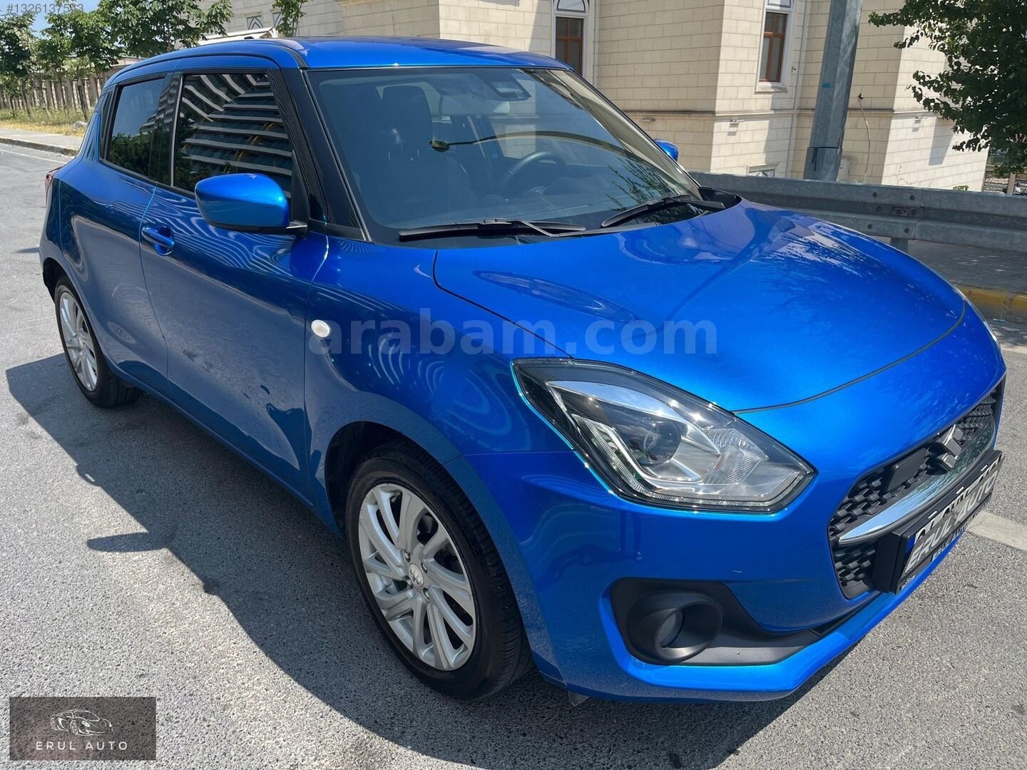 Galeriden Suzuki Swift 1.2 Hibrit GL Techno 2023 Model İstanbul 18.000 km Mavi 3