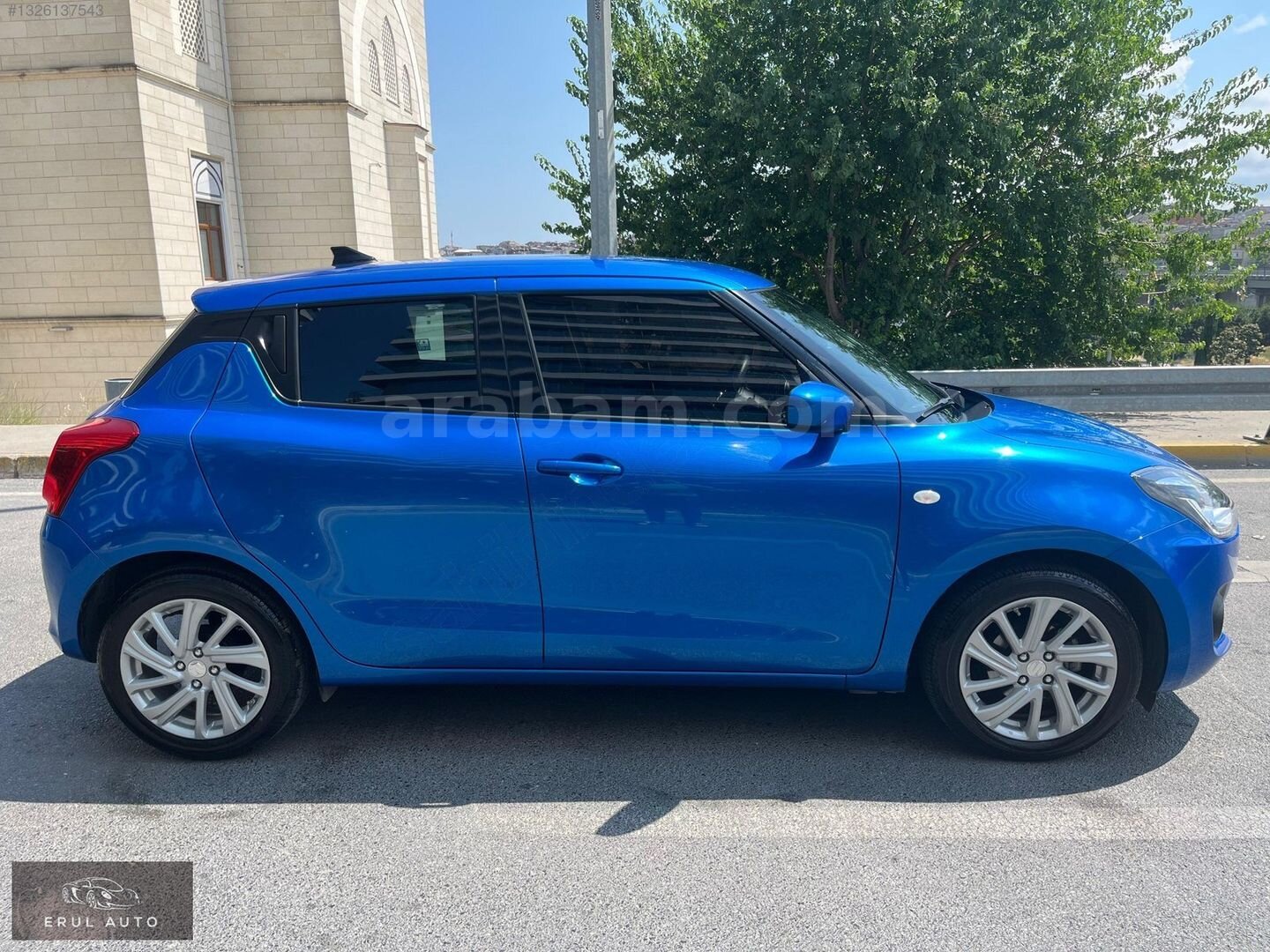 Galeriden Suzuki Swift 1.2 Hibrit GL Techno 2023 Model İstanbul 18.000 km Mavi 5