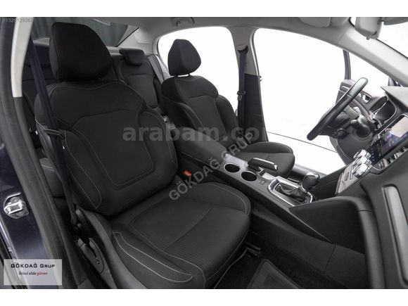 2022 ORJİNAL 83 BİN KM GARANTİLİ MEGANE 1.5 BLUEDCİ TOUCH EDC