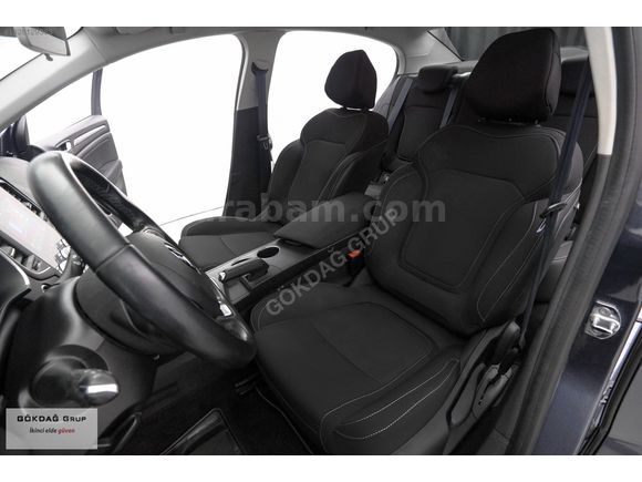 2022 ORJİNAL 83 BİN KM GARANTİLİ MEGANE 1.5 BLUEDCİ TOUCH EDC