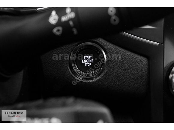 2022 ORJİNAL 83 BİN KM GARANTİLİ MEGANE 1.5 BLUEDCİ TOUCH EDC