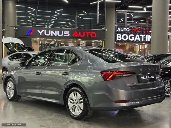 *YUNUS AUTO* 2023 OCTAVİA 1.0 e-Tec ELİTE LASMAN RENK XENON/CAR