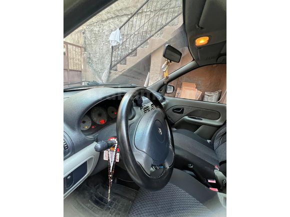 Sahibinden Renault Clio 1.5 dCi Alize 2006 Model  345.000 km Beyaz