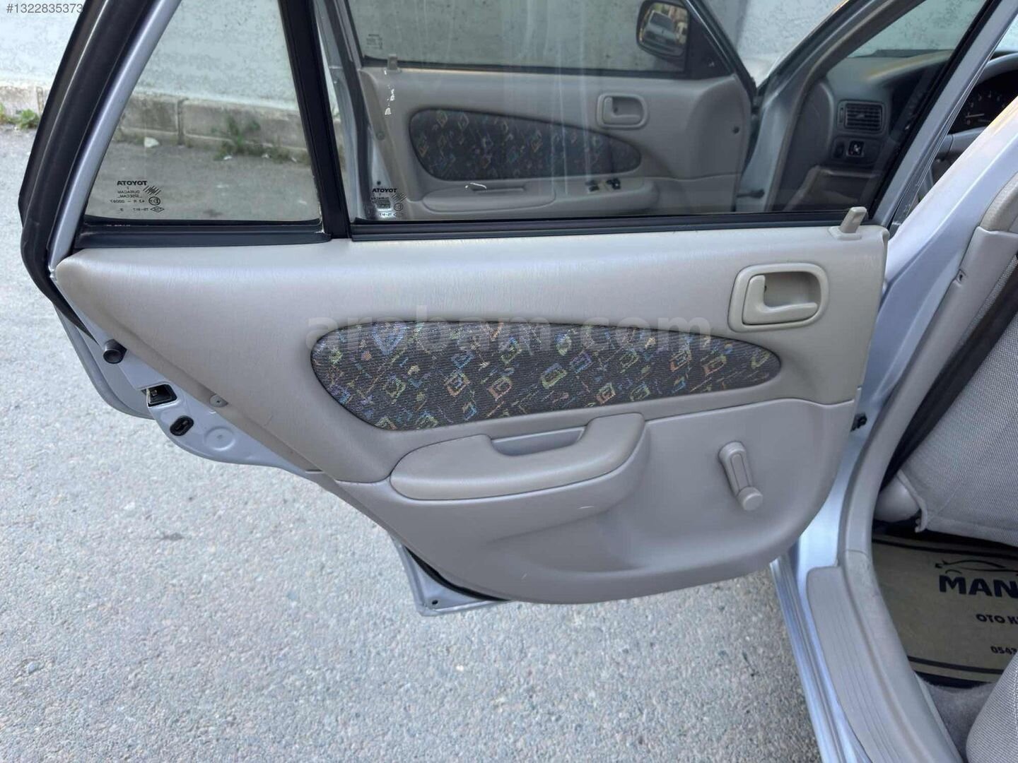 Galeriden Toyota Corolla 1.3 Terra 1999 Model Ordu 304.000 km Gri 3