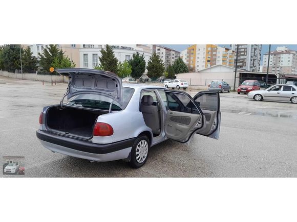1999 Toyota Corolla 1.3 Terra DEĞİŞENSİZ