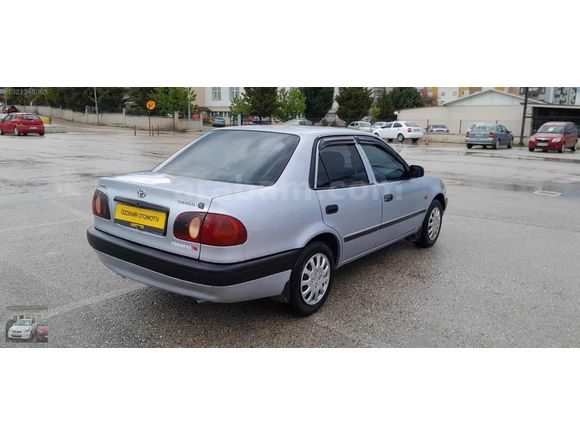 1999 Toyota Corolla 1.3 Terra DEĞİŞENSİZ