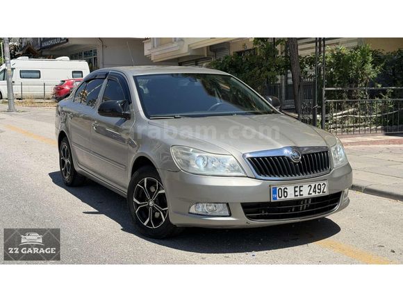 HATASIZ DEĞİŞENSİZ 2011 MODEL OTOMATİK 224 BİN KMDE BAKIMLI