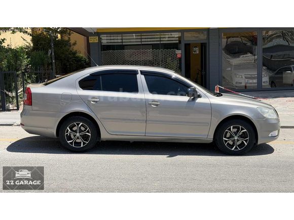 HATASIZ DEĞİŞENSİZ 2011 MODEL OTOMATİK 224 BİN KMDE BAKIMLI