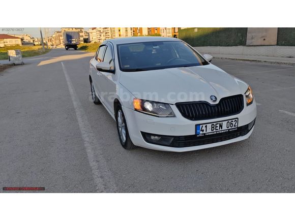 225 BİNDE OCTAVİA TAKAS OLUR