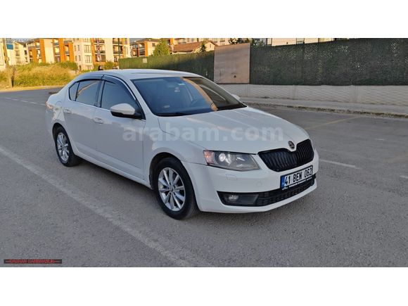 225 BİNDE OCTAVİA TAKAS OLUR