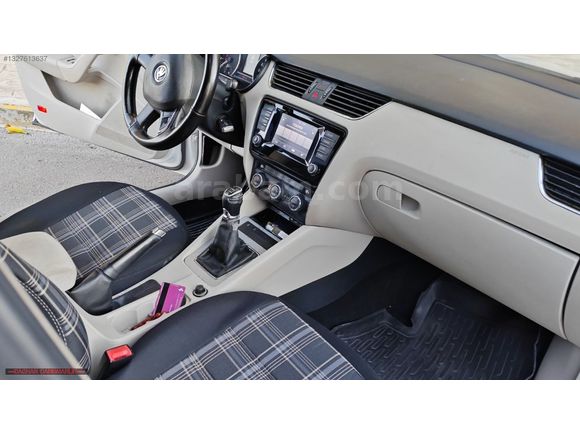 225 BİNDE OCTAVİA TAKAS OLUR