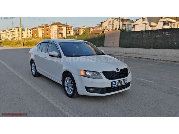 225 BİNDE OCTAVİA TAKAS OLUR