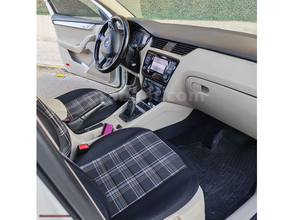 225 BİNDE OCTAVİA TAKAS OLUR
