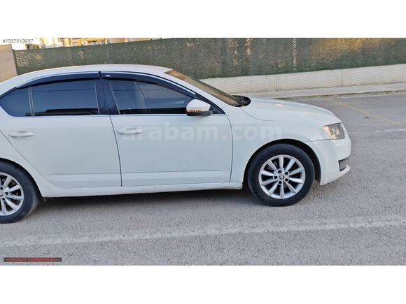 225 BİNDE OCTAVİA TAKAS OLUR