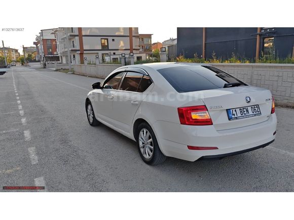 225 BİNDE OCTAVİA TAKAS OLUR